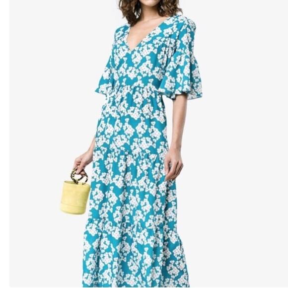Borgo De Nor Dresses & Skirts - Borgo De Nor Teodora Crepe Dress Bouquet Blue White Flutter Sleeve Maxi Size 2